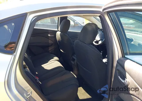 2013 Dodge Dart Sxt z USA, uszkodzony, nr VIN 1C3CDFBA6DD324048